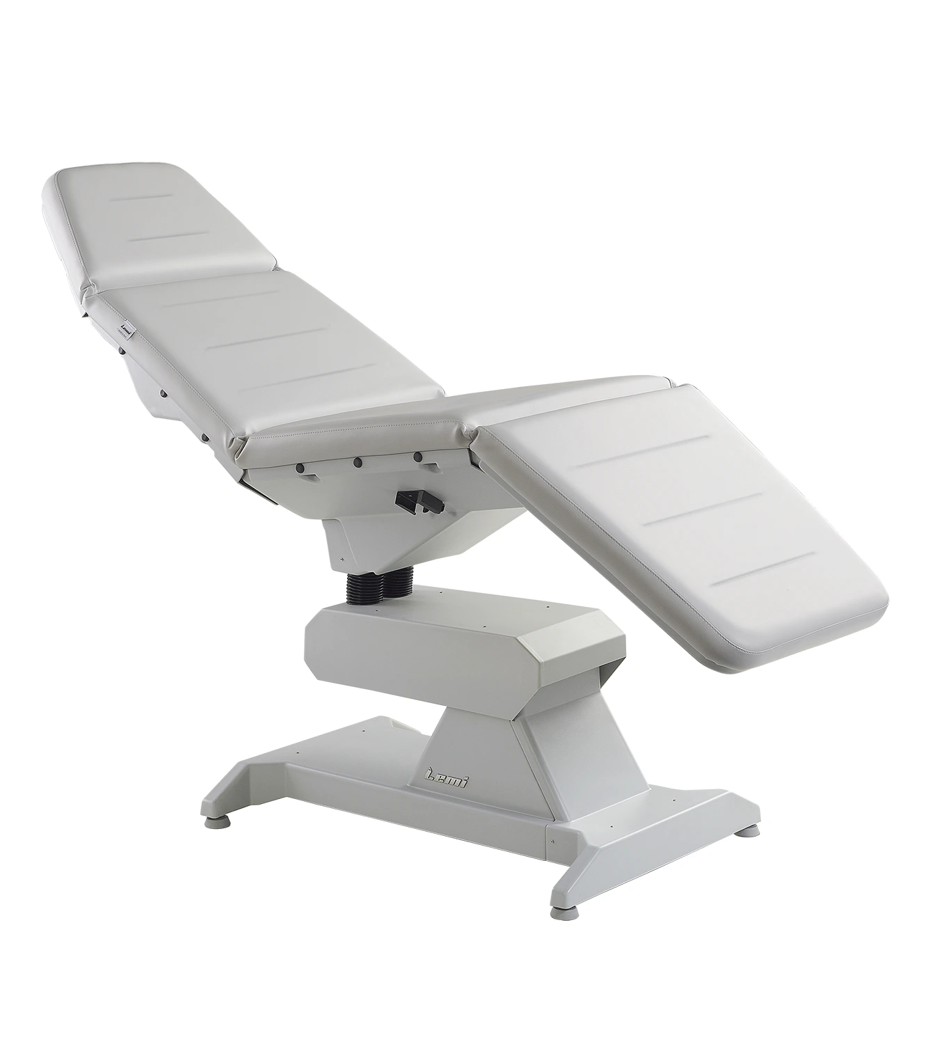 Lemi 4_Piatto con cuciture